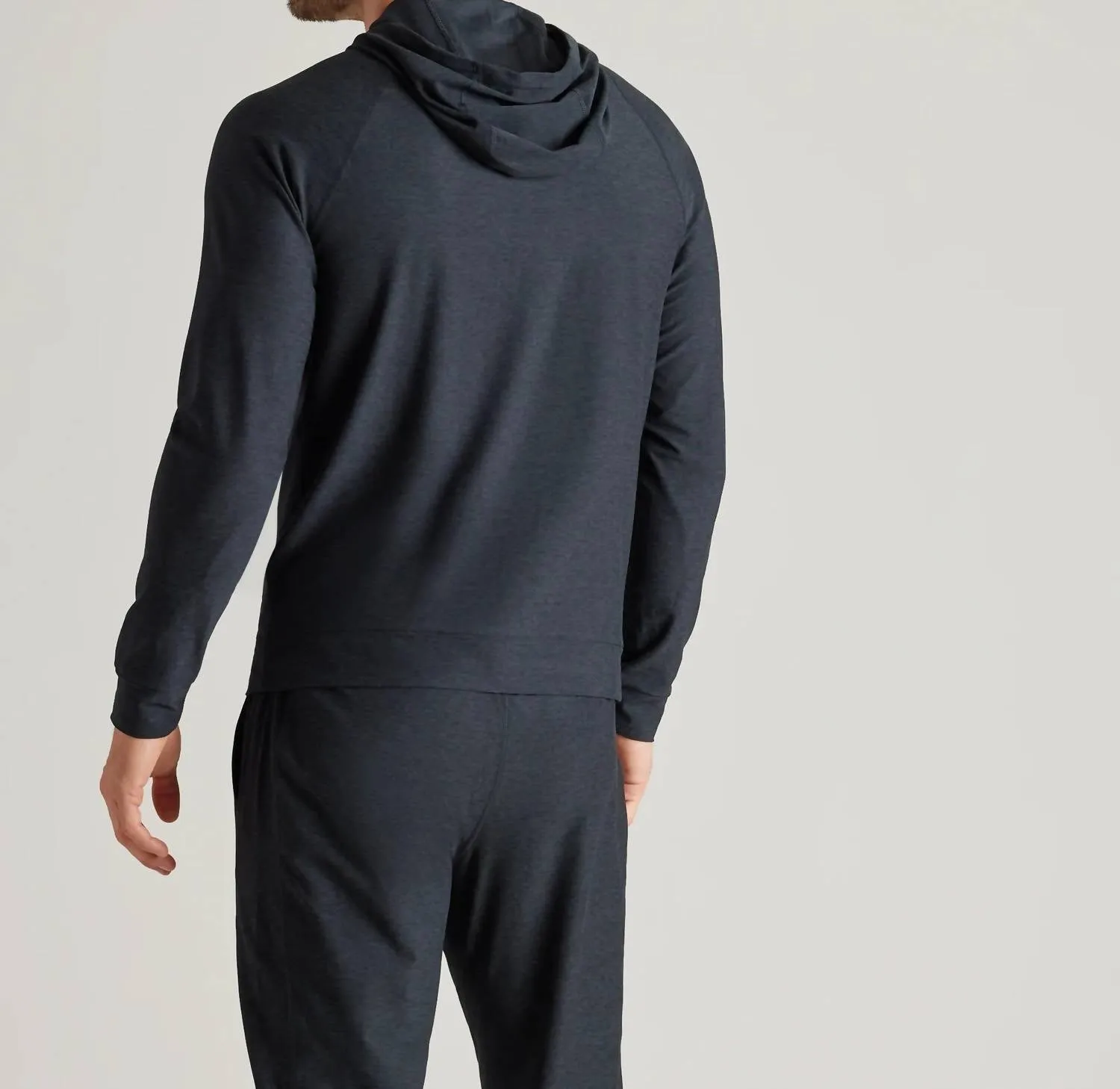 Atmosphere Midweight Hoodie In True Black