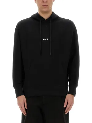 Black Hoodie With Adjustable Drawstring And Subtle Logo