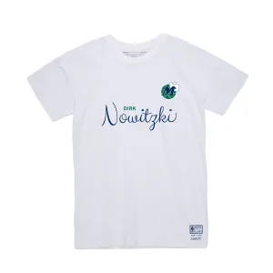 DALLAS MAVERICKS MITCHELL & NESS WOMEN'S DIRK NOWITZKI VINTAGE SCRIPT T-SHIRT