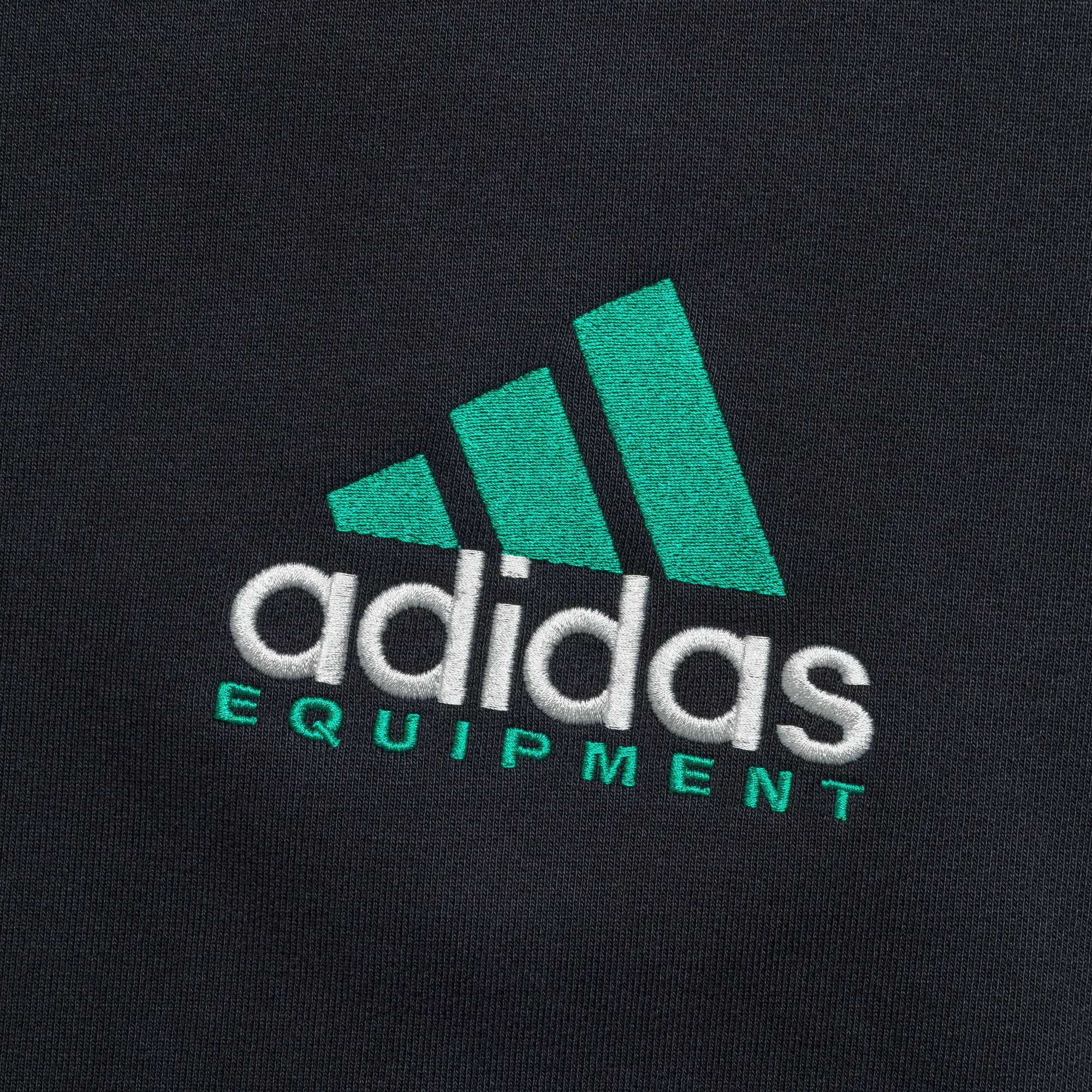 EQT Washed Crew - Black
