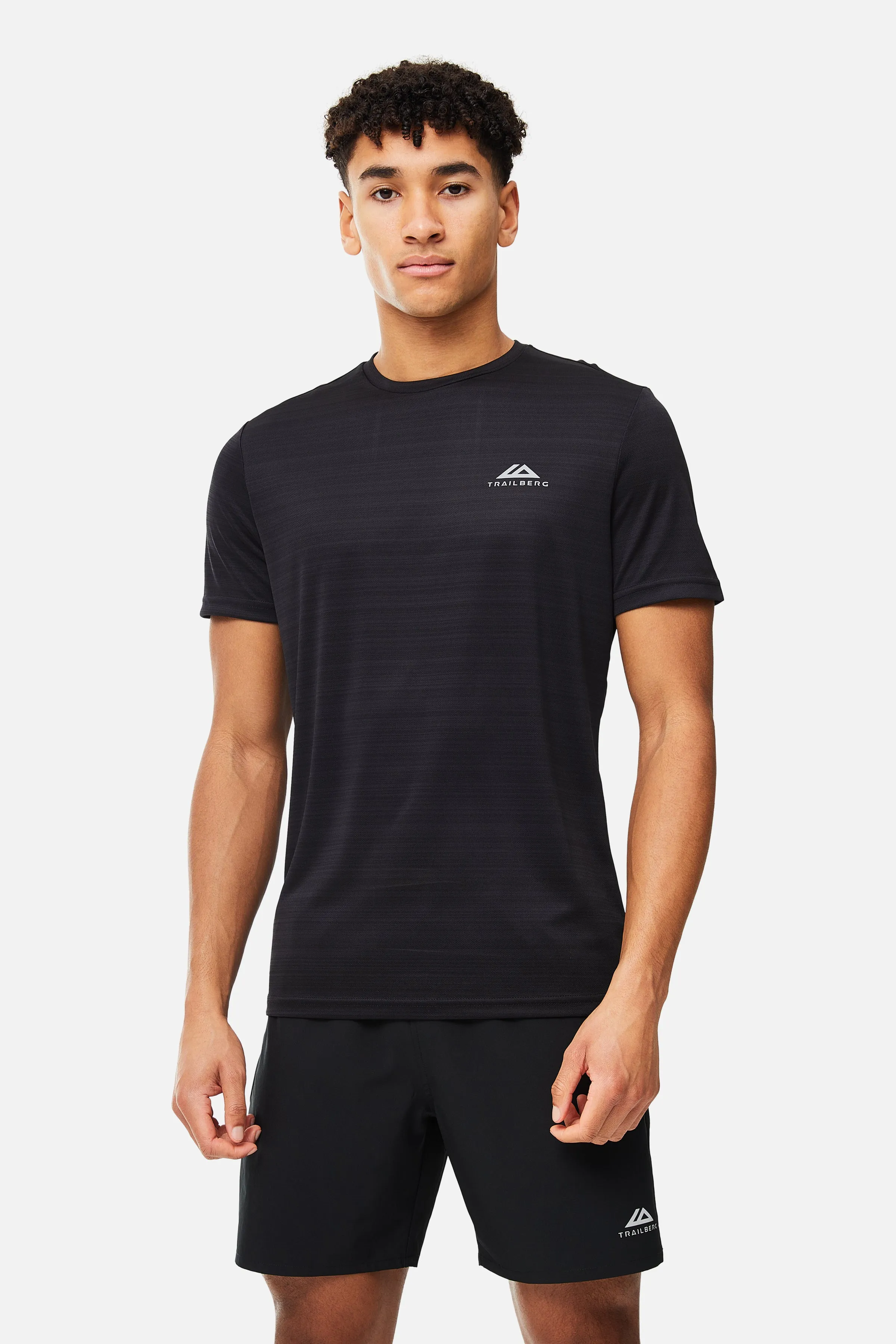 Trailberg Cloud SS25 T Shirt - Black / Irongate